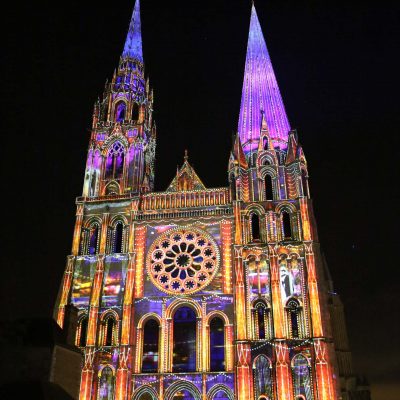 Chartres En Lumières Spectaculaires (4).jpg