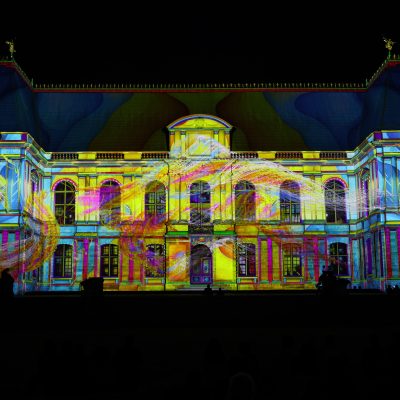 2025 07 Regards Parlement Spectaculaires